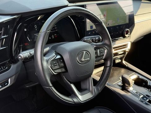 Certified 2025 Lexus RX 350 Premium w/ Accessory Package (Z1) FWD image 19