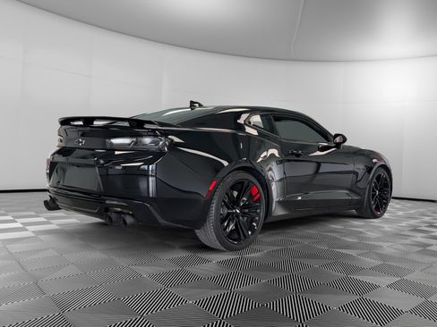 Used 2018 Chevrolet Camaro SS w/ Redline Edition RWD image 8