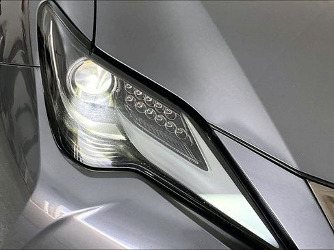 Used 2019 Lexus RC 300 image 38