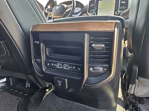 Used 2024 RAM 1500 Limited AWD/4WD image 18