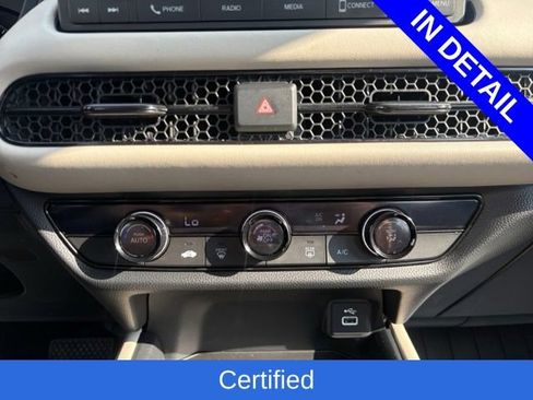 Certified 2024 Honda HR-V LX image 30