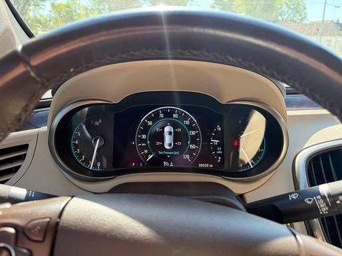 Used 2016 Buick LaCrosse Leather FWD image 23