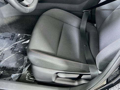 Used 2024 Toyota Prius Prime FWD image 18