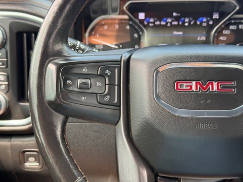 Used 2020 GMC Sierra 1500 AT4 w/ Technology Package AWD/4WD image 20