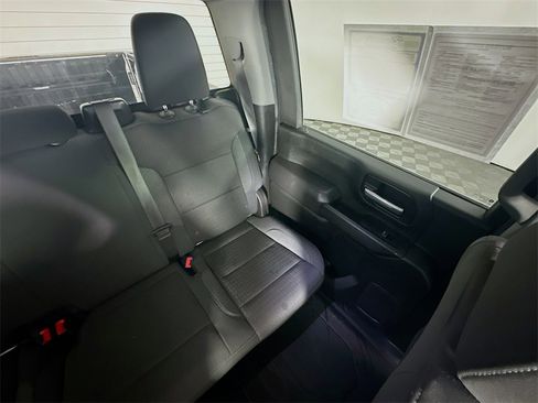 Used 2024 Chevrolet Silverado 2500 Custom w/ Custom Value Package image 14