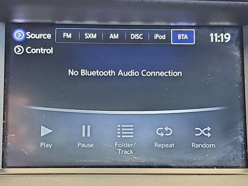 Used 2017 INFINITI QX30 Premium w/ Navigation Package image 27