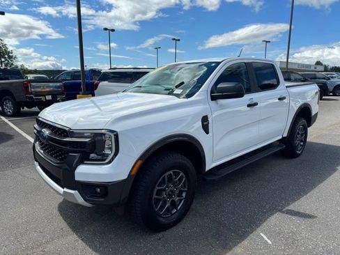Used 2024 Ford Ranger XLT w/ FX4 Off-Road Package AWD/4WD image 3