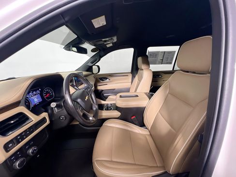Used 2021 Chevrolet Tahoe Premier AWD/4WD image 14