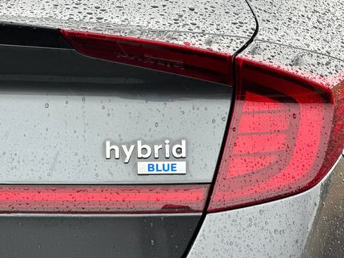 Used 2023 Hyundai Sonata Blue FWD image 30