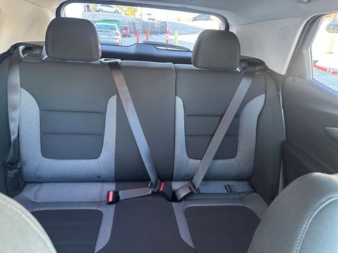 Used 2025 Chevrolet TrailBlazer LT image 36