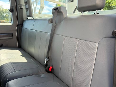 Used 2014 Ford F450 XL w/ Power Equipment Group image 38
