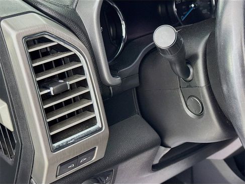 Used 2017 Ford F250 Platinum w/ Platinum Ultimate Package image 10