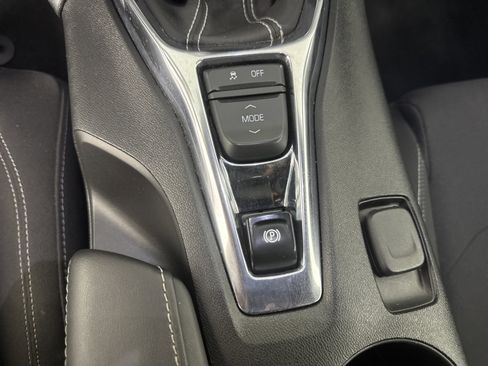 Used 2019 Chevrolet Camaro LS image 30