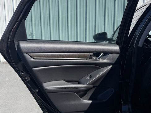 Used 2020 Honda Accord EX-L image 13