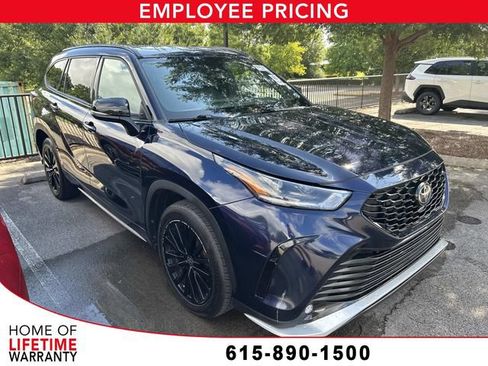 Used 2024 Toyota Highlander XSE AWD/4WD image 1