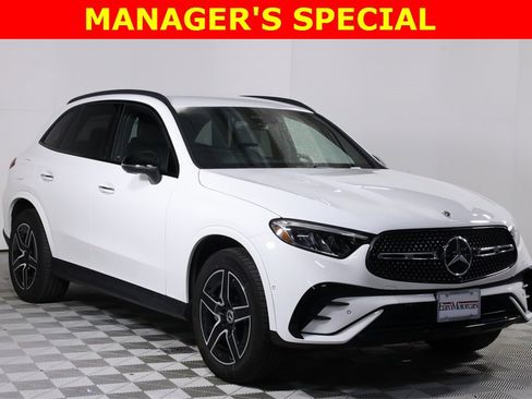 Certified 2025 Mercedes-Benz GLC 300 4MATIC image 1