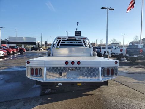 New 2025 GMC Sierra 3500 Pro w/ Convenience Package image 5