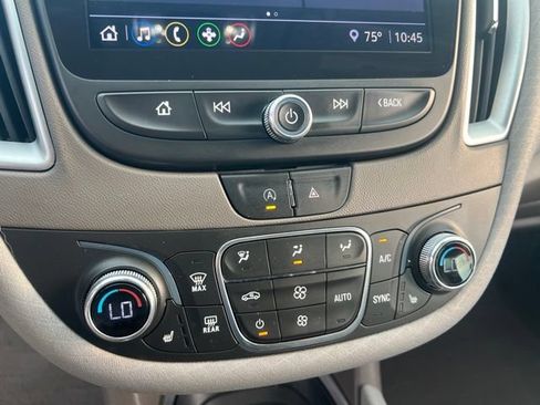 Used 2023 Chevrolet Malibu LT FWD image 23