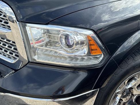 Used 2016 RAM 1500 Laramie AWD/4WD image 5