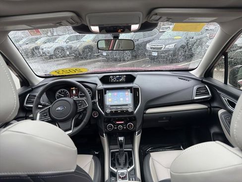 Used 2023 Subaru Forester Limited image 26