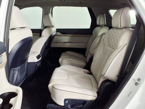 Certified 2022 Hyundai Palisade Limited AWD/4WD image 14