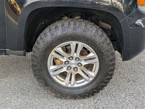 Used 2019 GMC Canyon SLE w/ SLE Convenience Package image 12