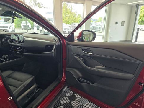 Used 2023 Nissan Rogue SL w/ SL Premium Package AWD/4WD image 39
