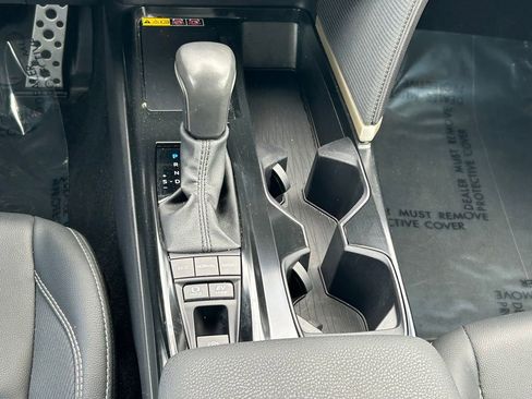 Certified 2025 Toyota Camry SE FWD image 20