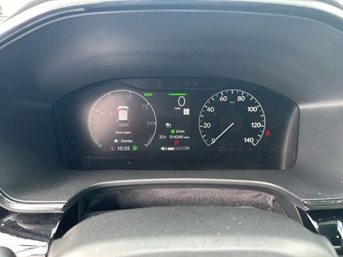 Used 2024 Honda CR-V Sport Touring image 9