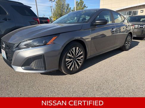 Certified 2025 Nissan Altima 2.5 SV FWD image 1
