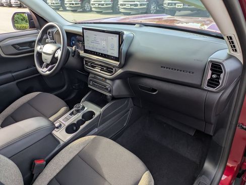 Certified 2025 Ford Bronco Sport Big Bend AWD/4WD image 37