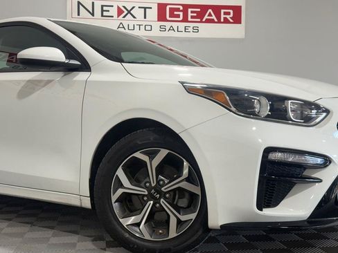 Used 2020 Kia Forte LXS FWD image 3