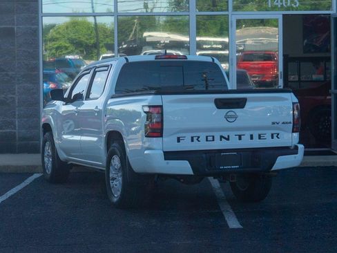 Used 2023 Nissan Frontier SV w/ SV Convenience Package AWD/4WD image 4