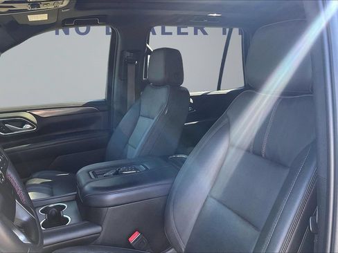 Used 2022 Chevrolet Tahoe RST w/ Luxury Package RWD image 21