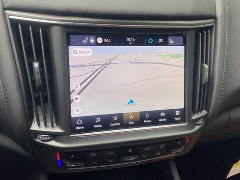 New 2024 Maserati Levante Trofeo image 33