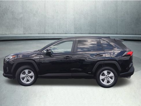Used 2020 Toyota RAV4 XLE w/ Convenience Package AWD/4WD image 23