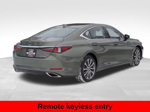 Used 2019 Lexus ES 350 350 w/ Premium Package image 6