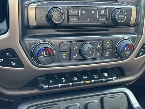 Used 2019 GMC Sierra 2500 Denali w/ Duramax Plus Package image 21