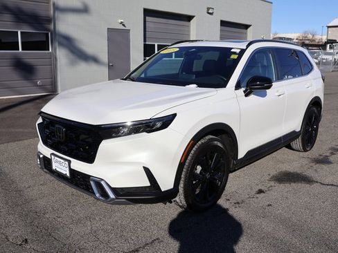 Used 2025 Honda CR-V Sport Touring image 4