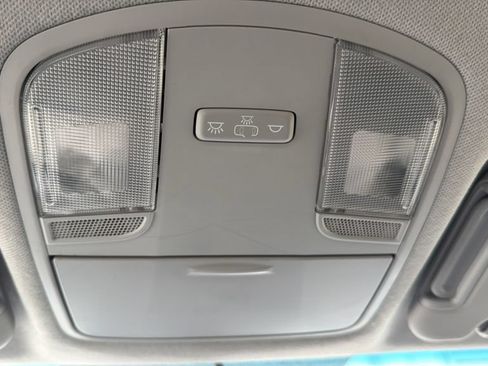 Used 2018 Hyundai Elantra GT w/ Style Package 02 FWD image 19