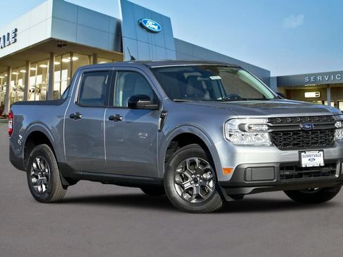 New 2024 Ford Maverick XLT w/ XLT Luxury Package FWD image 2