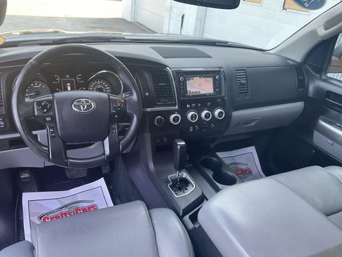 Used 2018 Toyota Sequoia SR5 w/ Premium Package AWD/4WD image 13