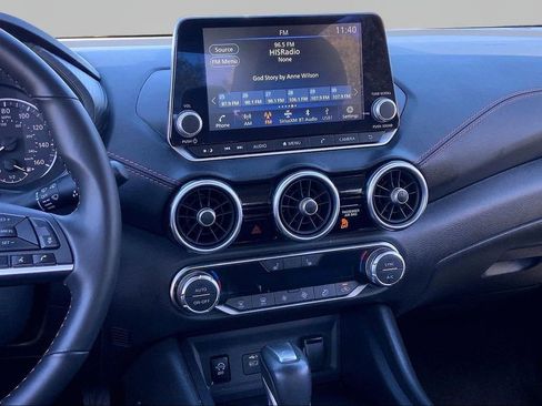 Used 2025 Nissan Sentra SR image 9