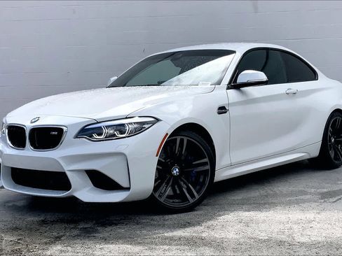 Used 2018 BMW M2 w/ Executive Package RWD image 1
