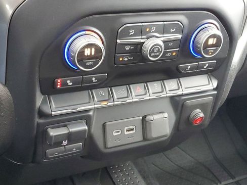 Used 2019 Chevrolet Silverado 1500 LT Trail Boss w/ Convenience Package image 19