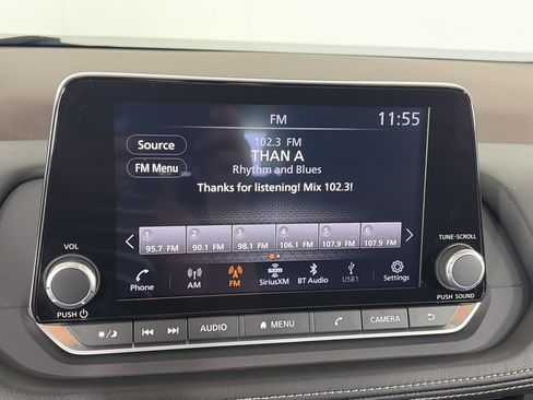 Used 2023 Nissan Rogue SV AWD/4WD image 18