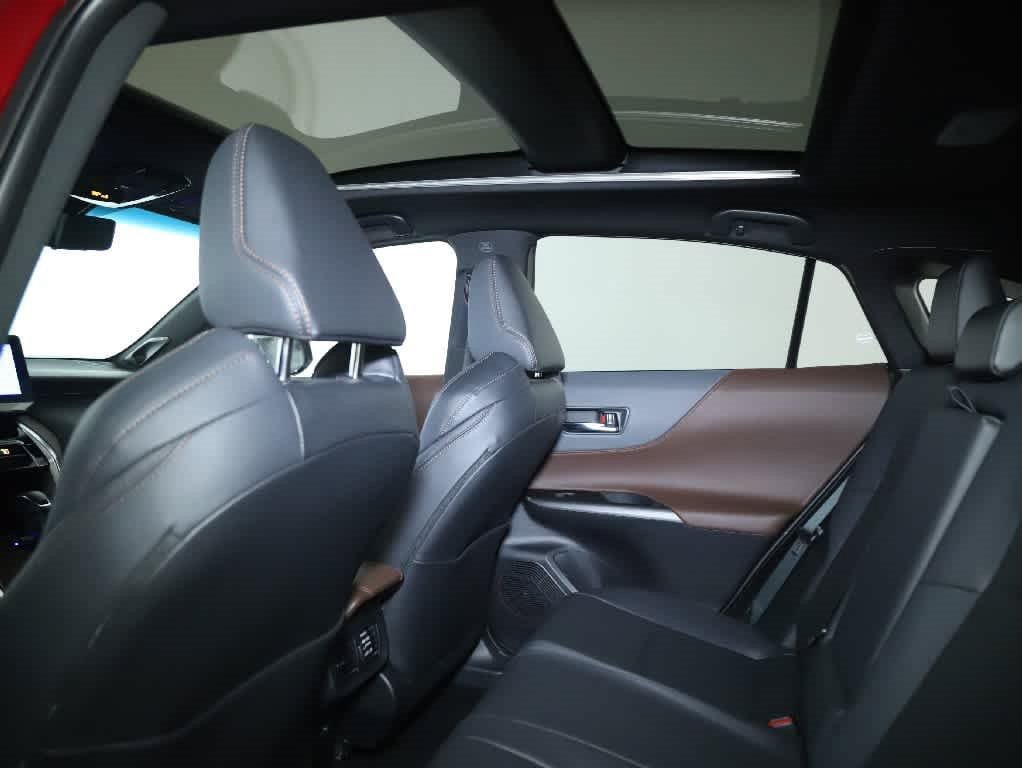 Certified 2023 Toyota Venza Limited AWD/4WD image 15