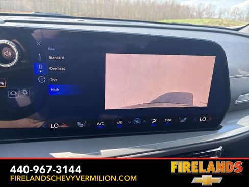 New 2026 Chevrolet Traverse LT w/ Sun and Wheel Package AWD/4WD image 26