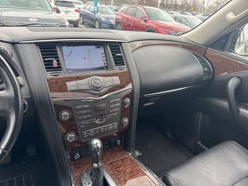 Used 2019 Nissan Armada Platinum w/ Interior Lighting Package image 17