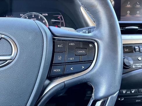 Used 2019 Lexus ES 350 w/ Premium Package FWD image 25